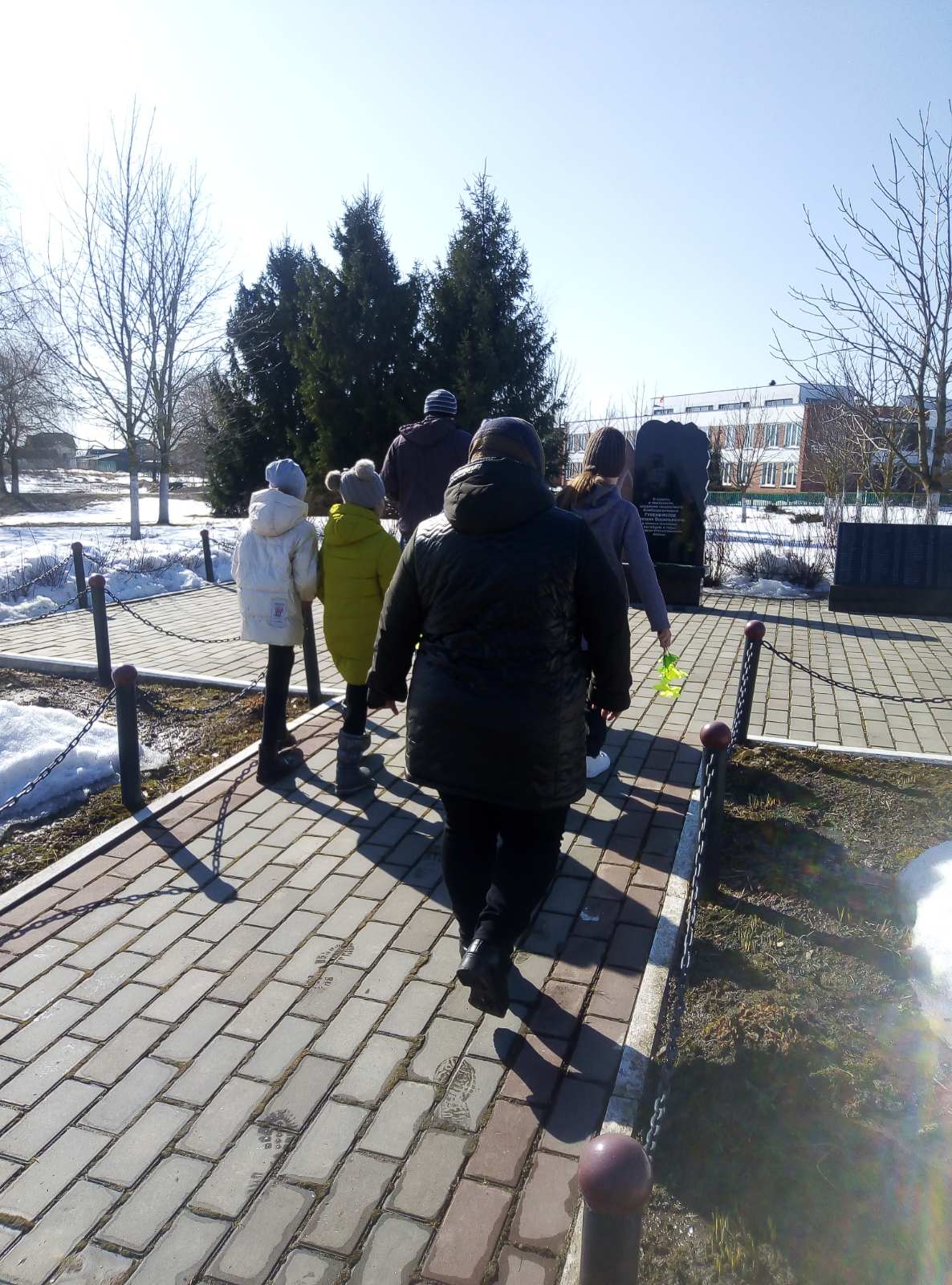 IMG-5d431f4842362721c18d7c238999937a-V