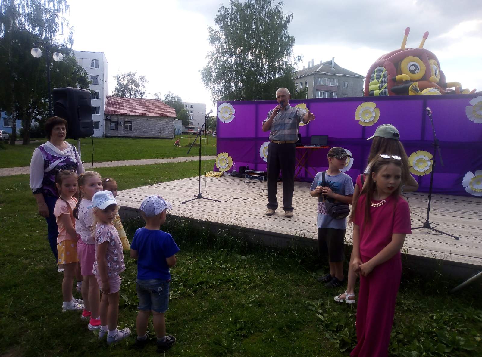 IMG-70184f3c0ff7228ba2ad577175aea19e-V