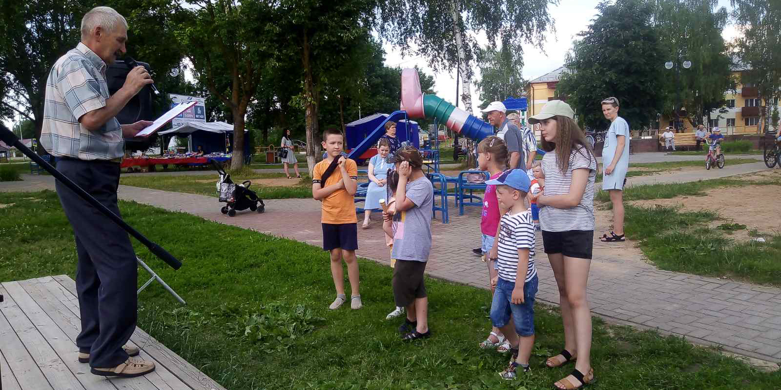 Концертно-игровая программа «Хоровод друзей»