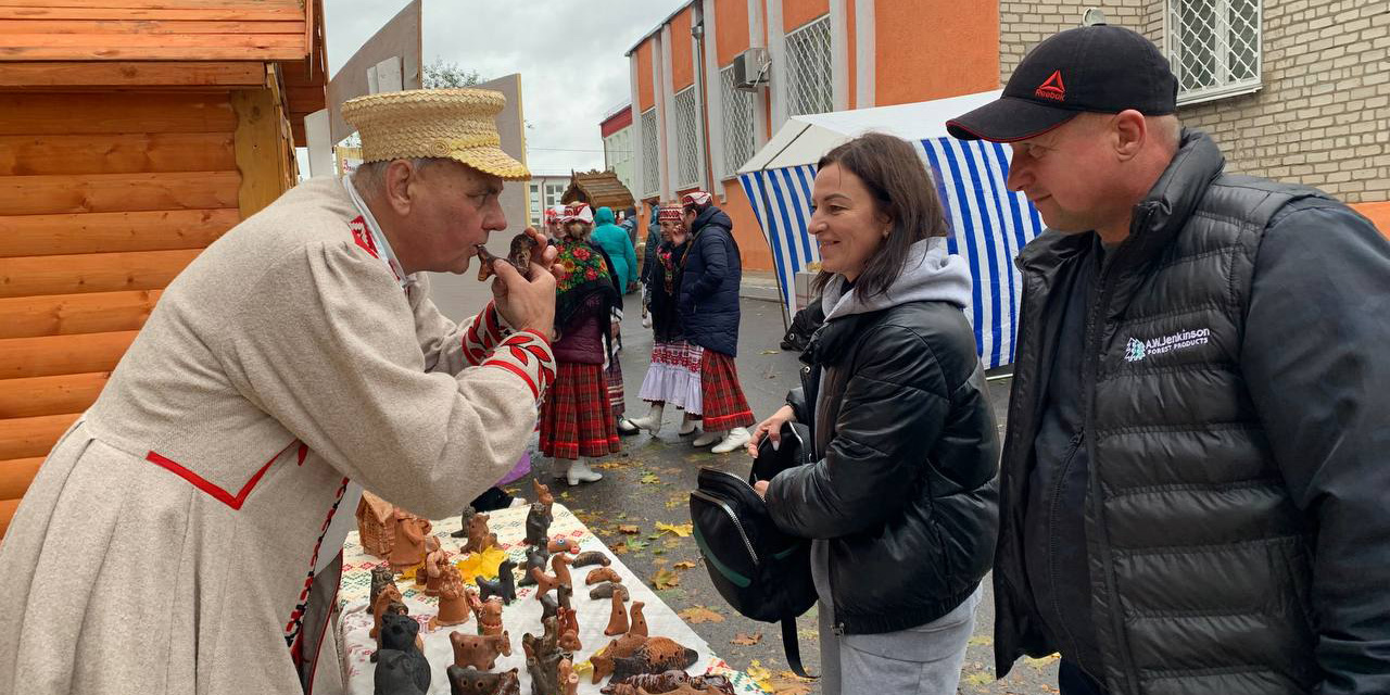 Областной фестиваль-ярмарку «Дожинки 2023»